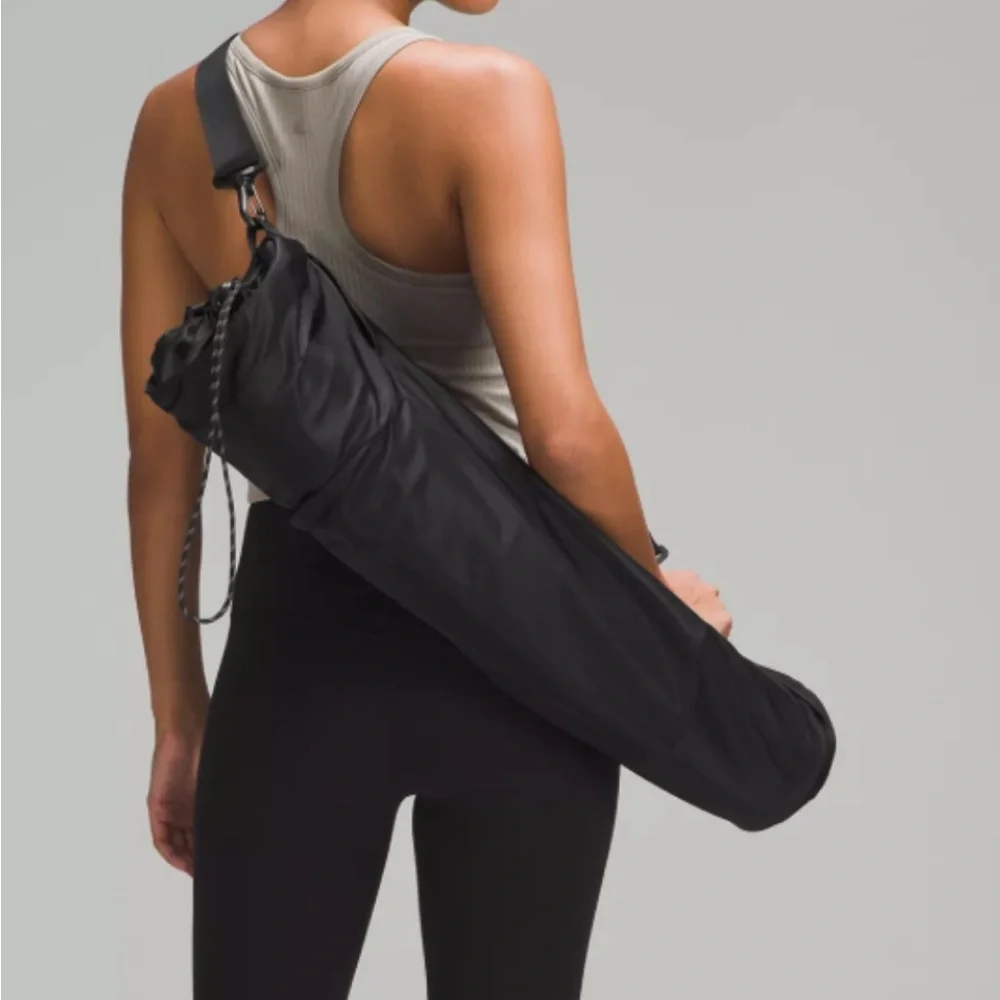 LuluLemon Yoga Mat Bag - Picture 3 of 3